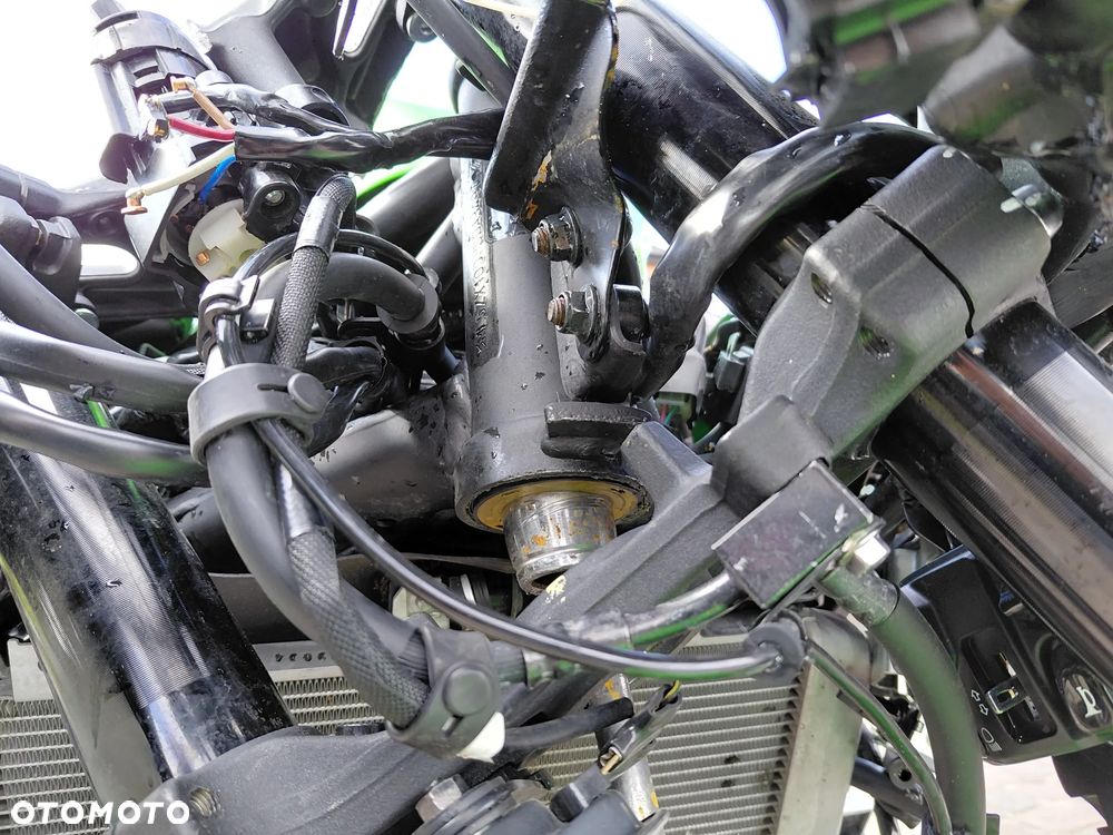 Kawasaki Ninja - 8