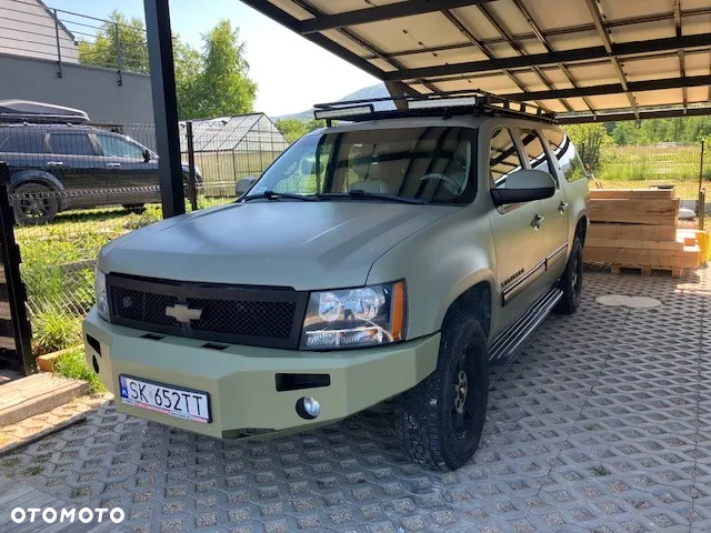 Chevrolet Suburban 5.3 LS 1500 4WD - 2