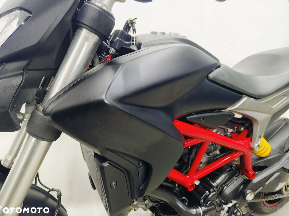 Ducati Hypermotard - 22
