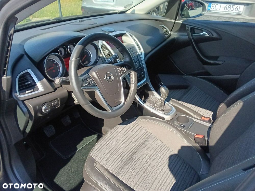 Opel Astra - 9