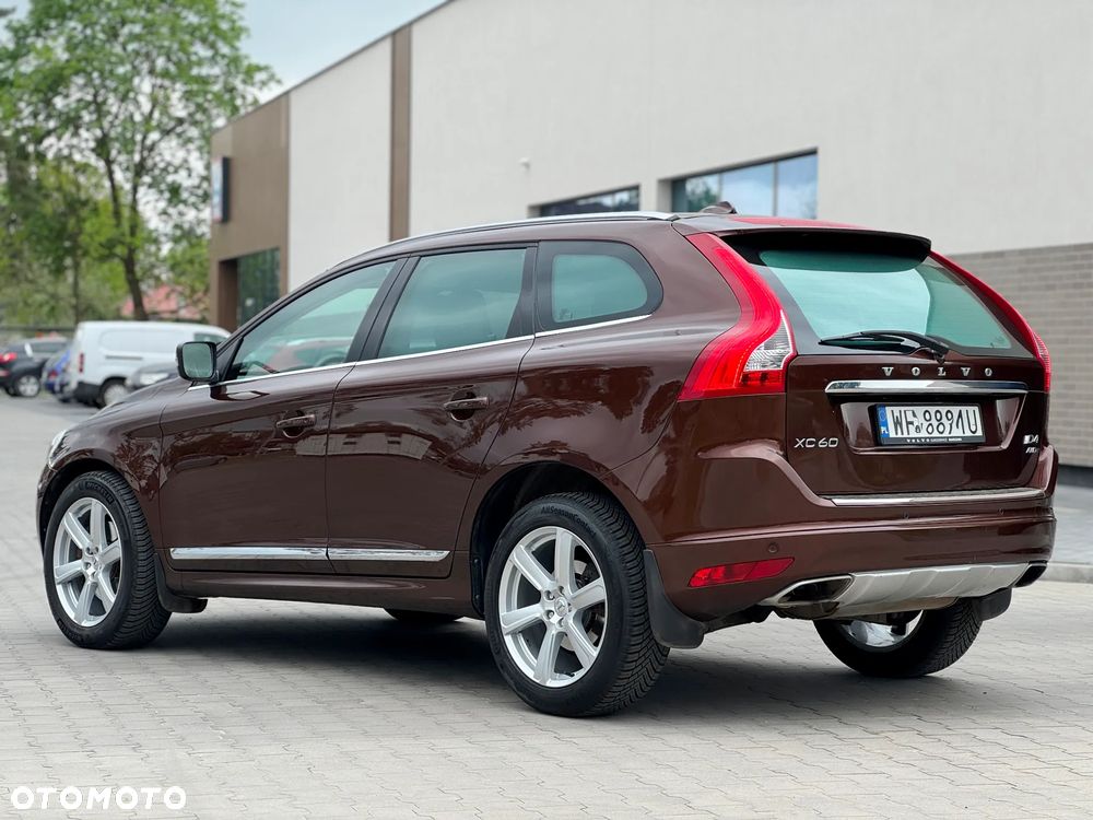 Volvo XC 60 2.4D AWD Summum - 9