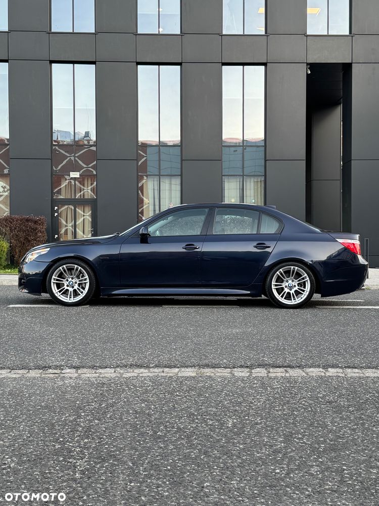 BMW Seria 5 545i - 7