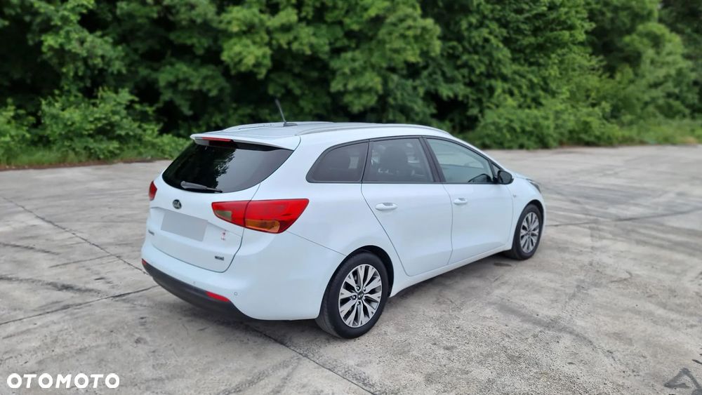 Kia Ceed 1.6 CRDi XL - 4