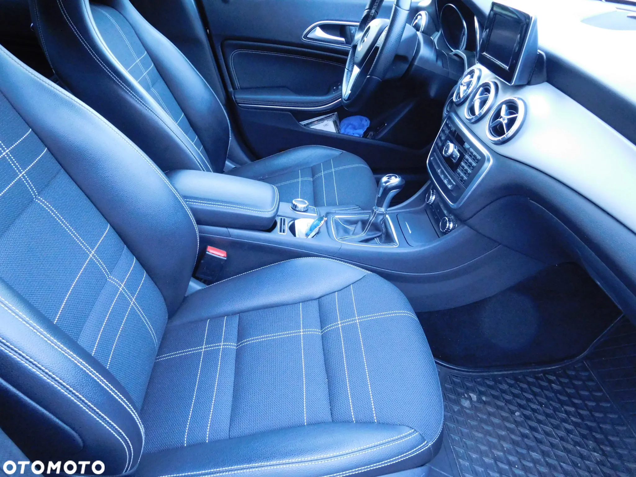 Mercedes-Benz CLA - 9