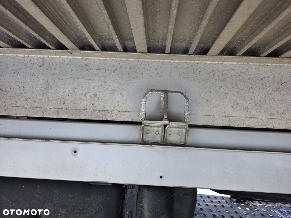 Zabudowa skrzyniowa / platforma – Mercedes Sprinter – 4,95 x 2,10 m - 14