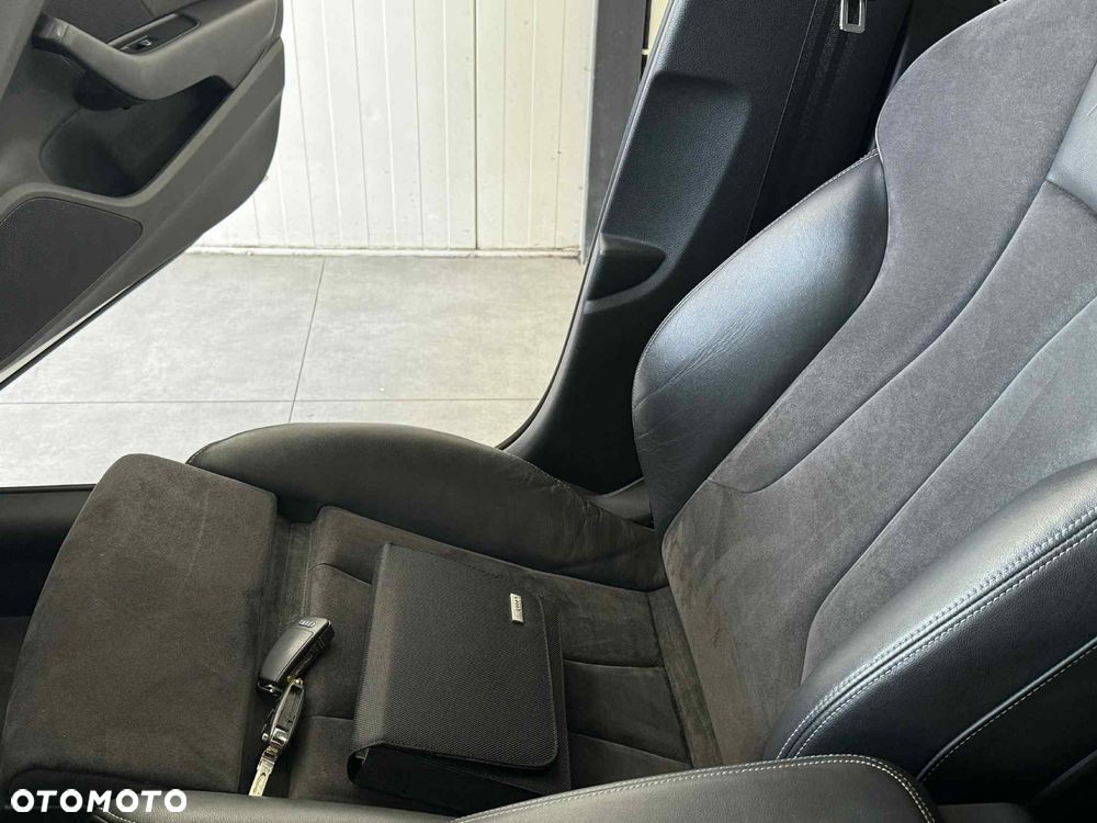 Audi S3 2.0 TFSI Quattro S tronic - 26
