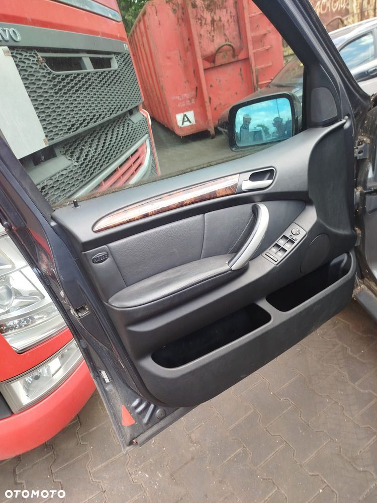 BMW X5 na części. - 5