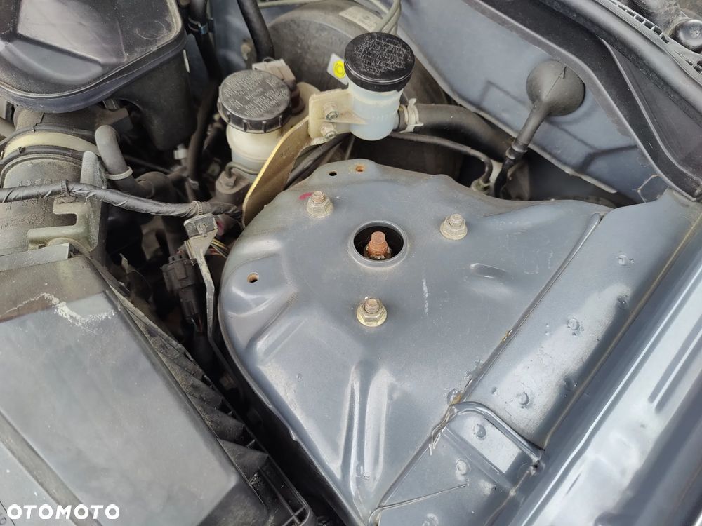 Nissan Almera 1.5 acenta PLUS - 36