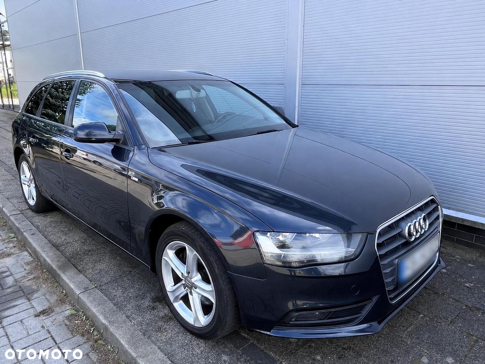 Audi A4 Avant 2.0 TDI DPF multitronic Attraction - 4