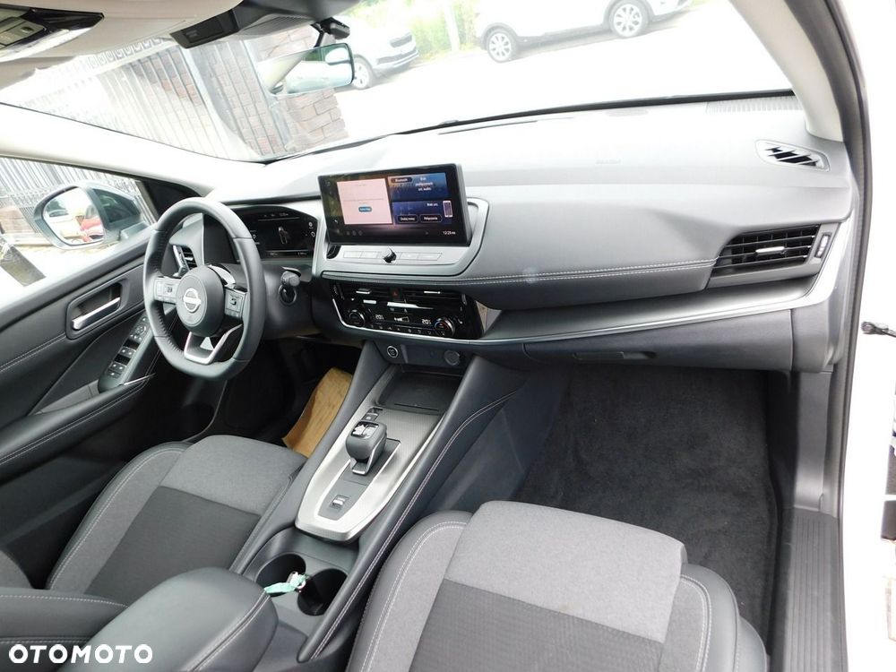 Nissan Qashqai 1.3 DIG-T MHEV N-Connecta Xtronic - 8