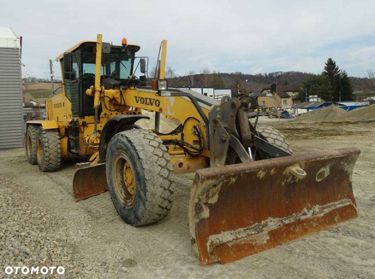Volvo G946 - 1