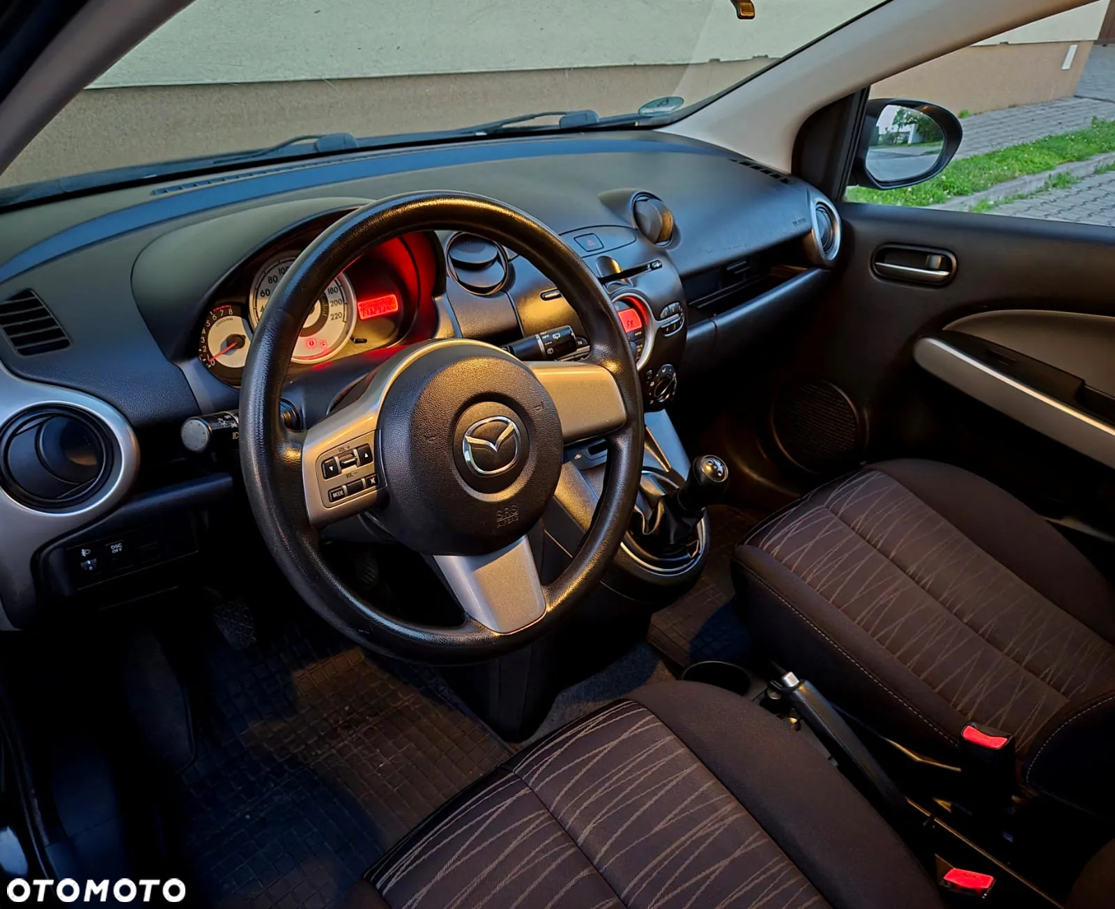 Mazda 2 1.3 Impuls - 7