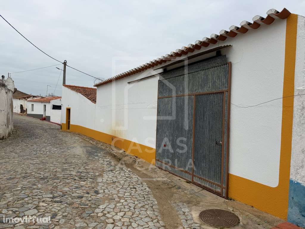 Moradia T2 com quintal e garagem em Selmes - Grande imagem: 3/30