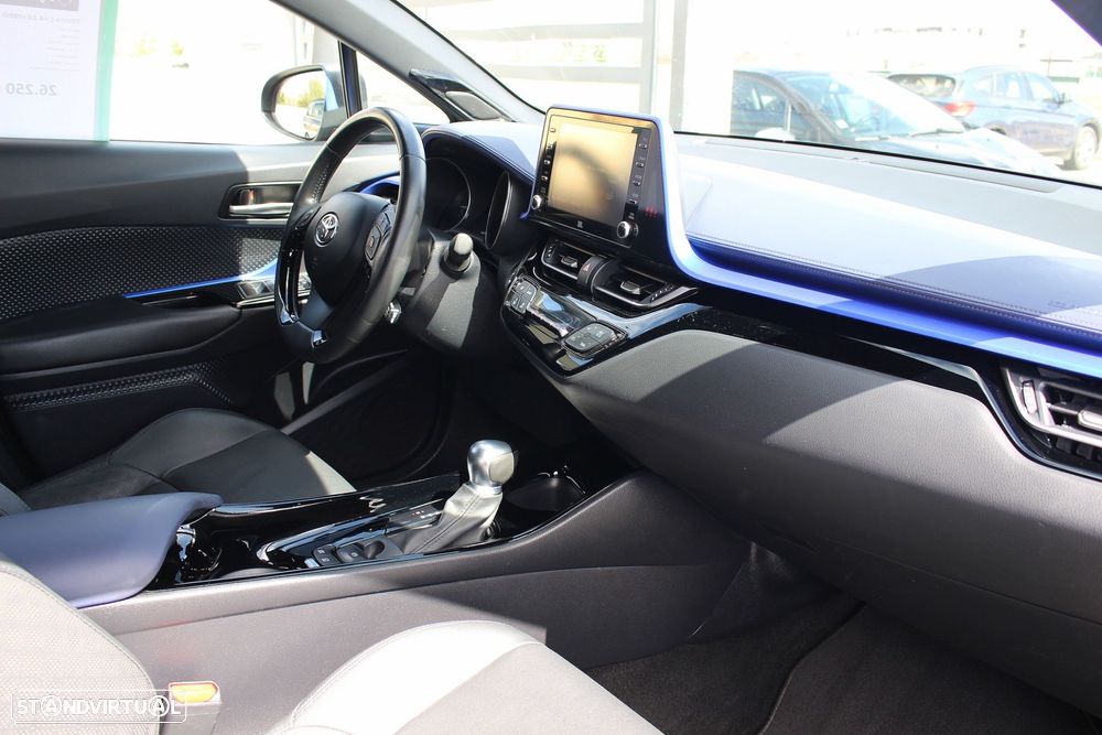 Toyota C-HR 2.0 Hybrid Lounge - 43
