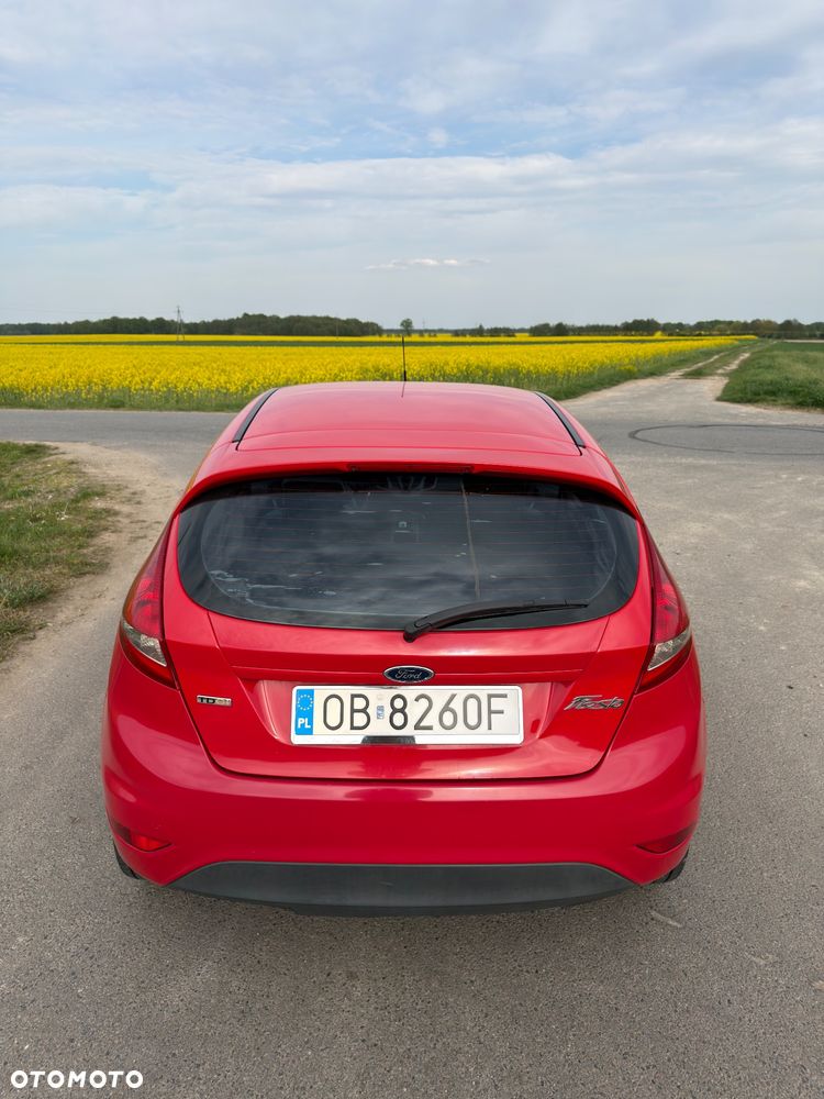 Ford Fiesta 1.6 TDCi Trend - 10