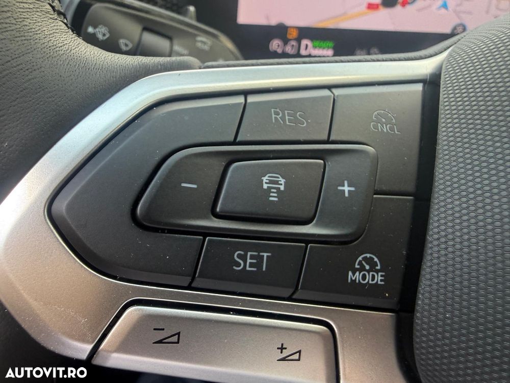 Volkswagen Tiguan - 17