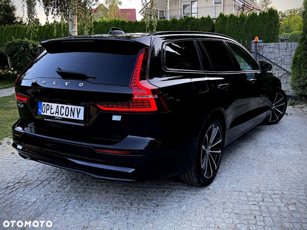 Volvo V60 T6 AWD Plug-In Hybrid Plus Dark - 40