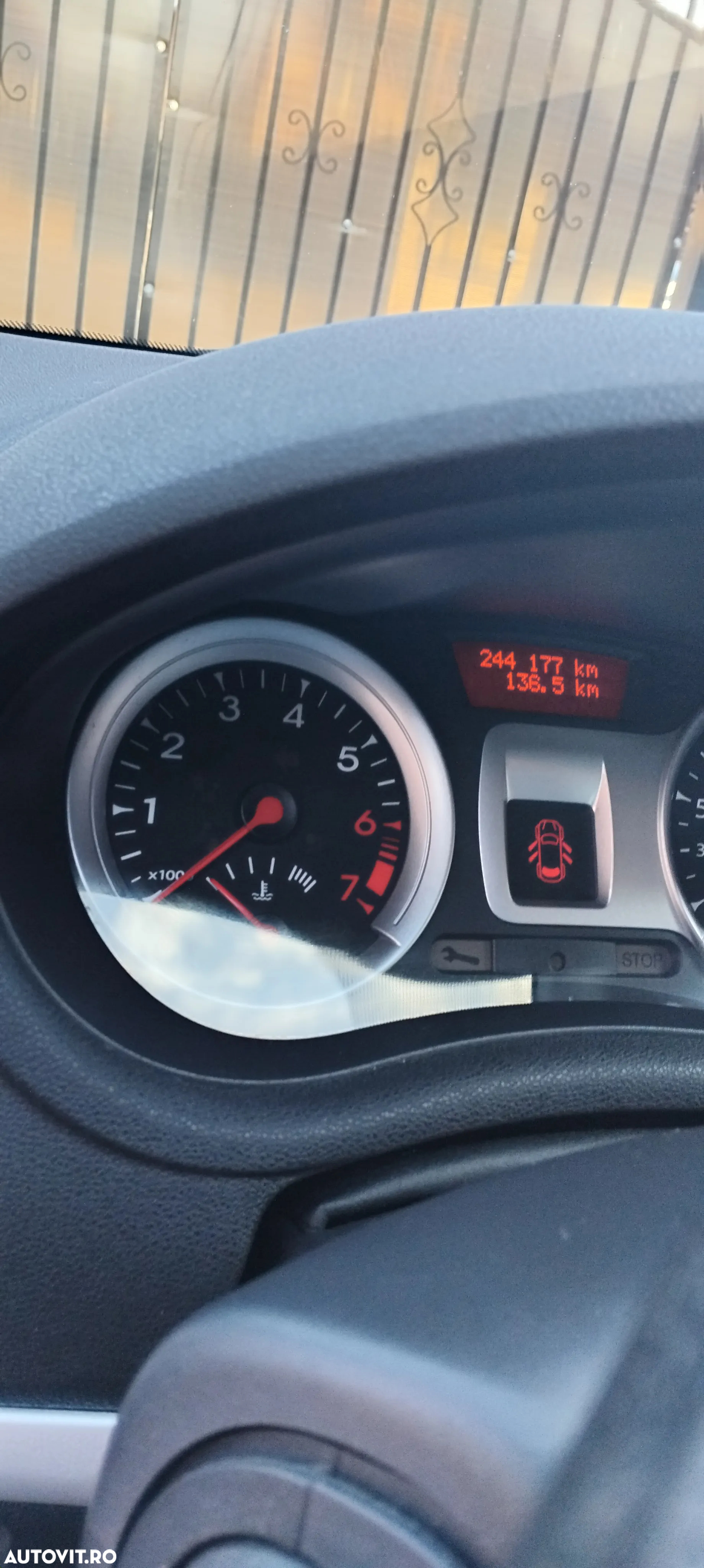 Renault Clio 1.2 16V 75 Collection - 3