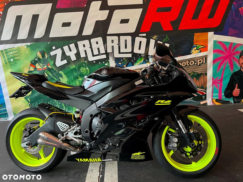 Yamaha R6 - 4
