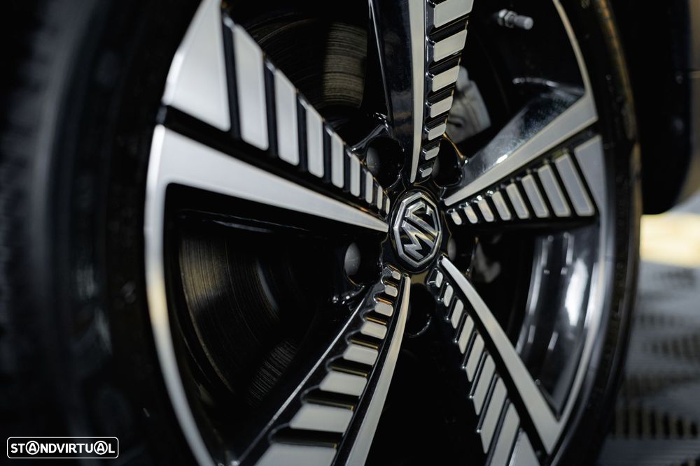 MG ZS EV 44.5 kWh Luxury - 15