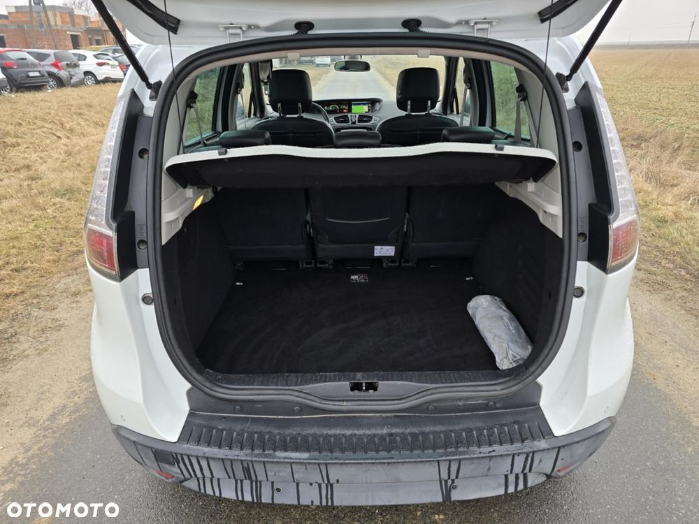 Renault Scenic Energy dCi 130 Euro 6 S&S Bose Edition - 23