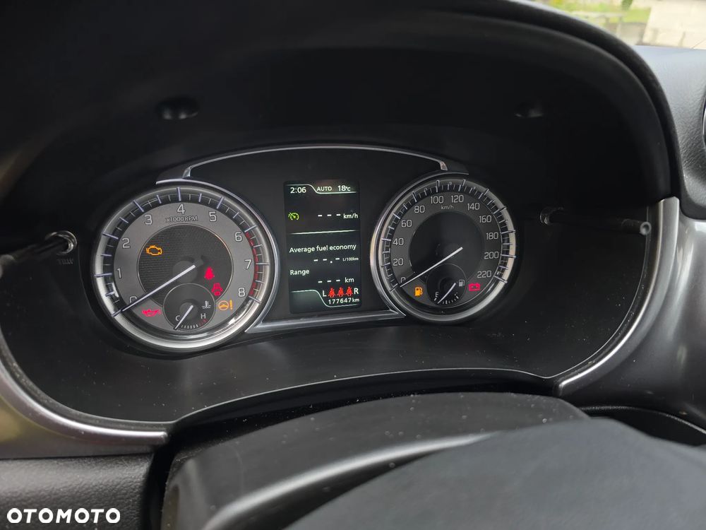 Suzuki Vitara 1.4 Boosterjet SHVS Premium 4WD - 16