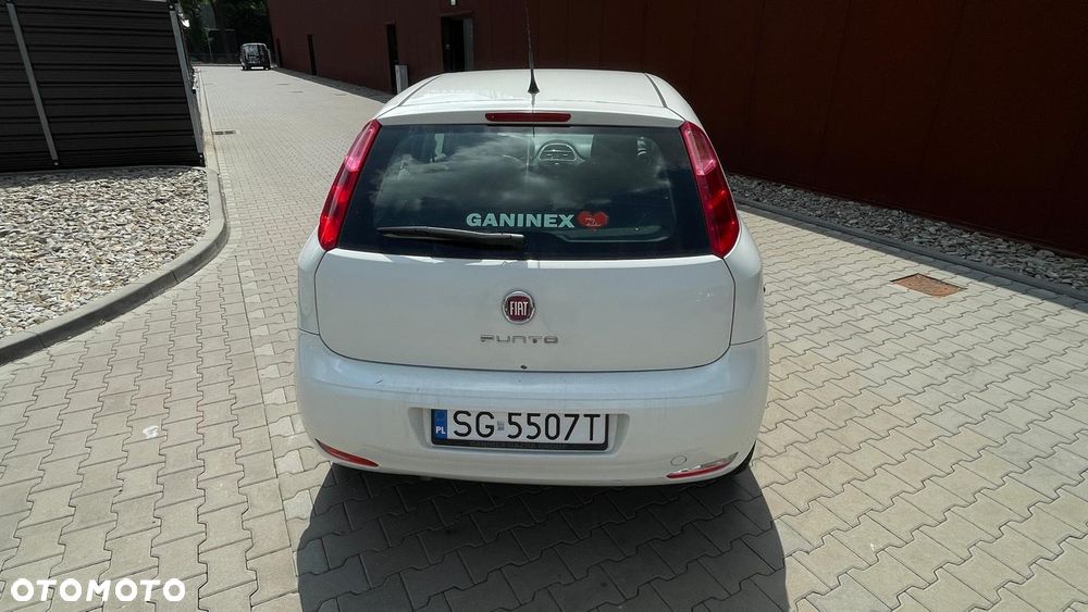 Fiat Punto 1.4 Easy S&S - 4