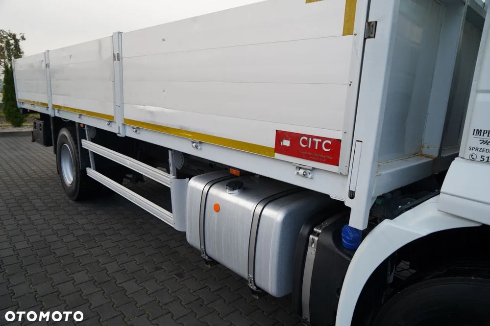 Iveco STRALIS 330 / SKRZYNIOWY- 7,4 M / 4 x 2 / EURO 6 - 16