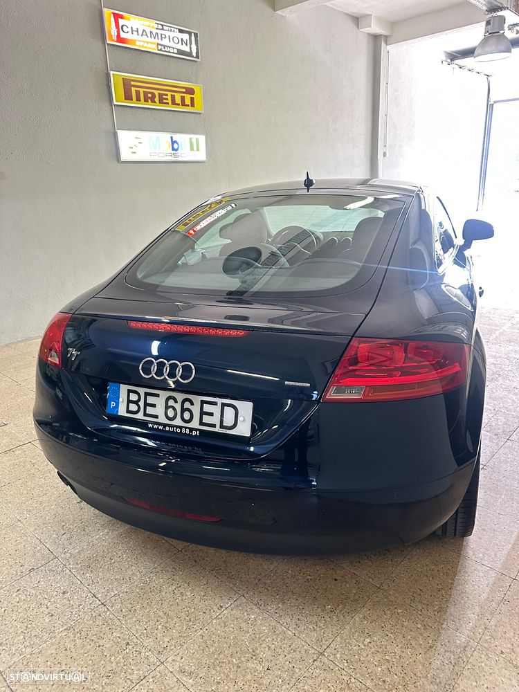 Audi TT Coupé 2.0 TDI quattro - 8