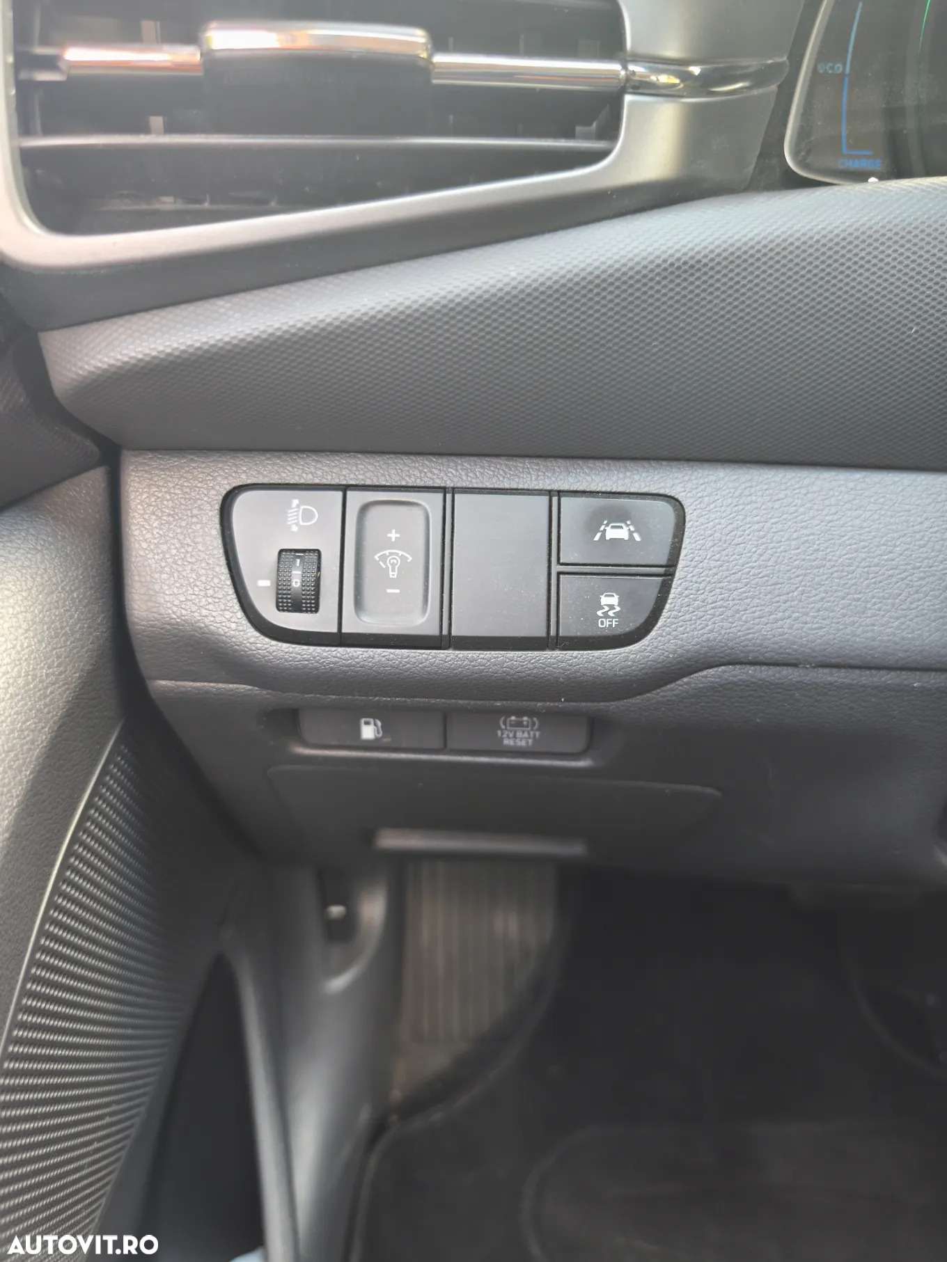 Hyundai IONIQ Hybrid 1.6 GDI - 13