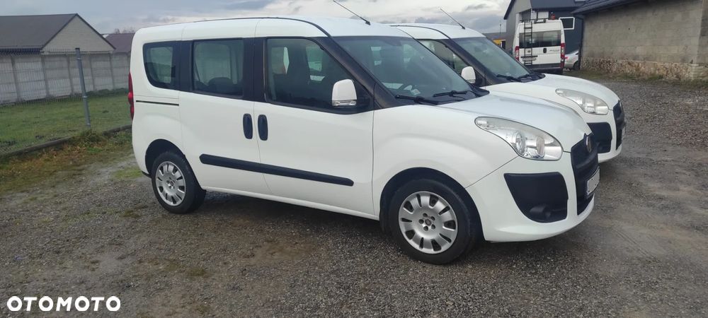 Fiat DOBLO multyat POLSKI SALON 1 WŁASCICIEL 5 OSÓB BEZWYPADKOWY - 2