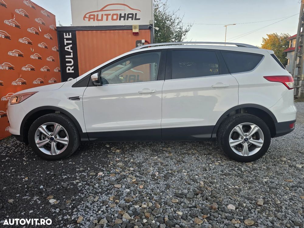 Ford Kuga 2.0 TDCi 2x4 Trend - 9