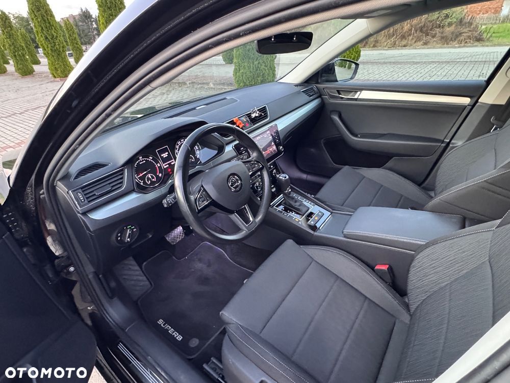Skoda Superb 2.0 TDI Ambition DSG - 12