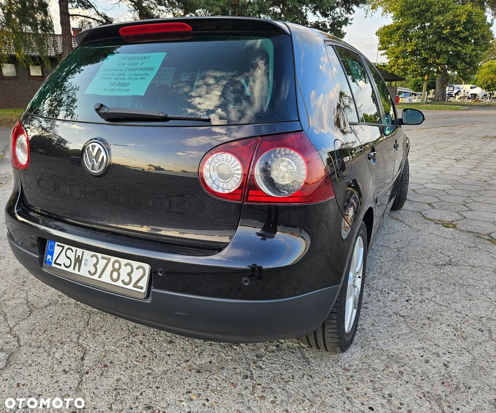 Volkswagen Golf 1.6 Comfortline - 4