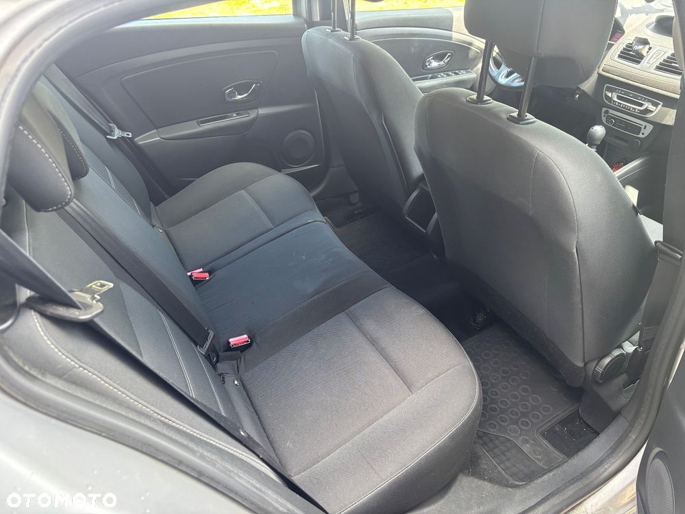 Renault Megane 1.5 dCi Limited - 10