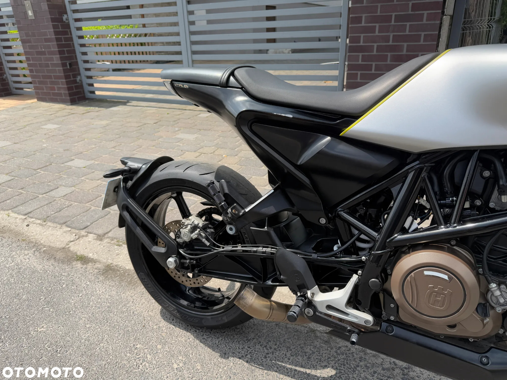 Husqvarna Vitpilen - 20