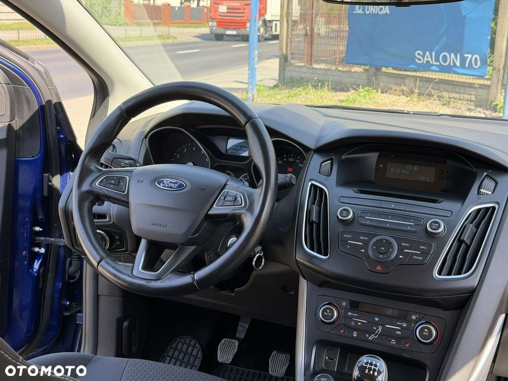 Ford Focus - 27