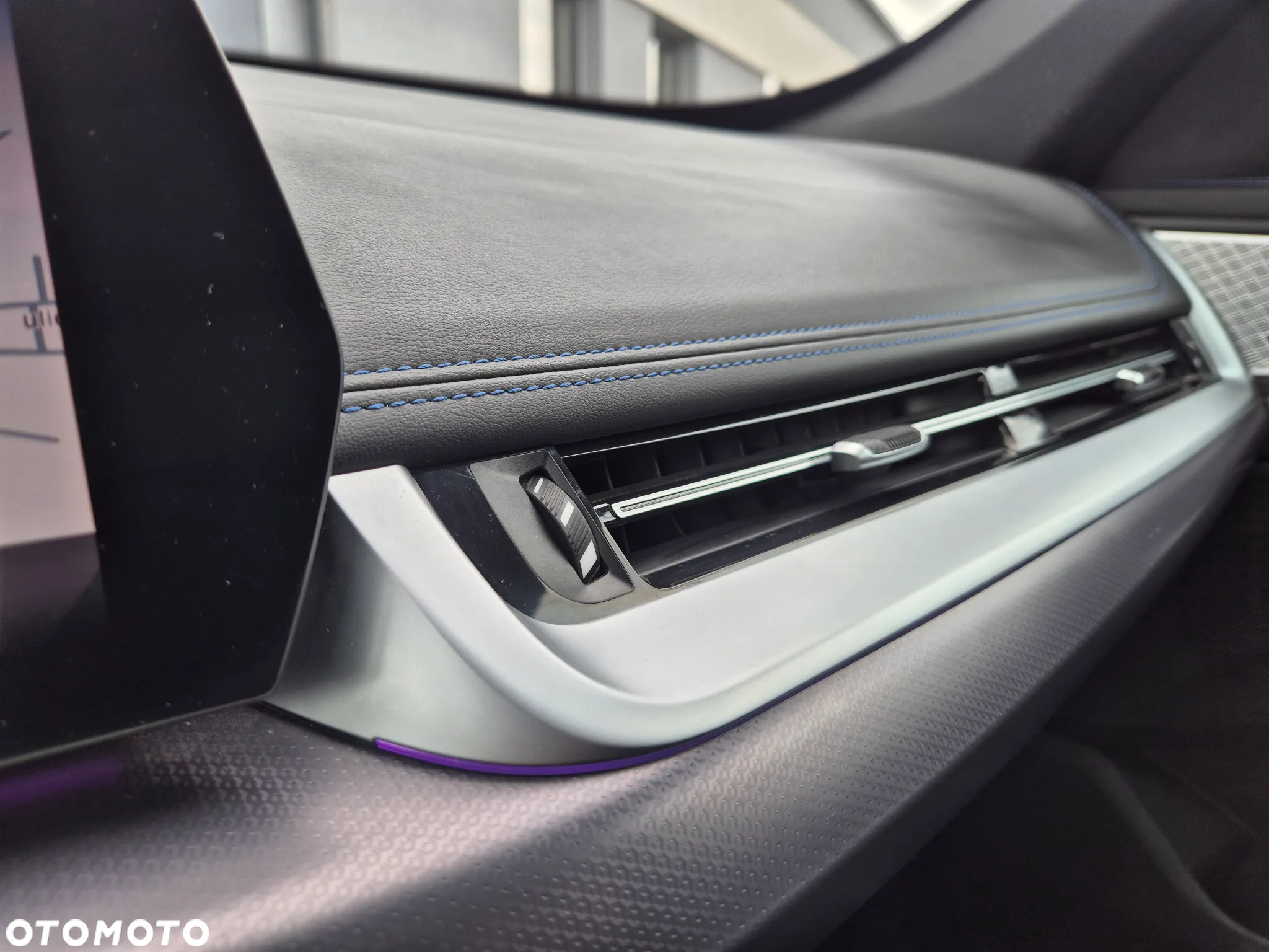 BMW X1 xDrive25i M Sport - 32