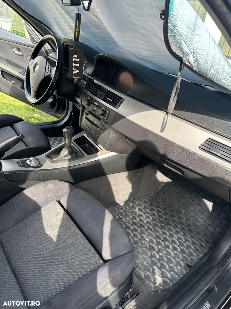 BMW Seria 3 320d - 7