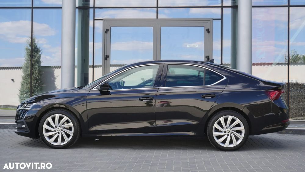 Skoda Octavia 2.0 TDI DSG Style - 7