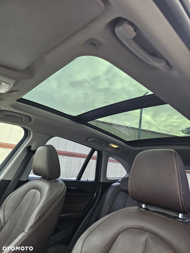 BMW X1 sDrive16d xLine - 23