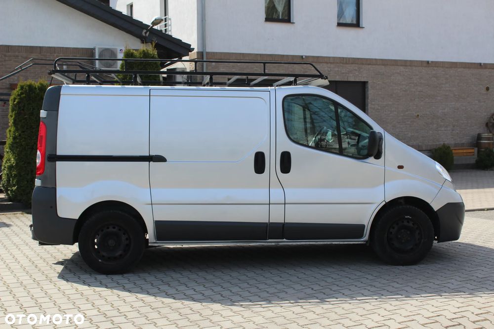 Opel Vivaro - 4
