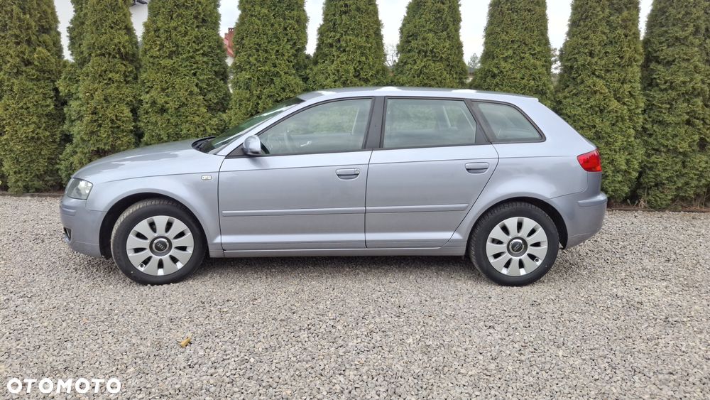 Audi A3 Sportback 1.6 FSI Ambition - 39