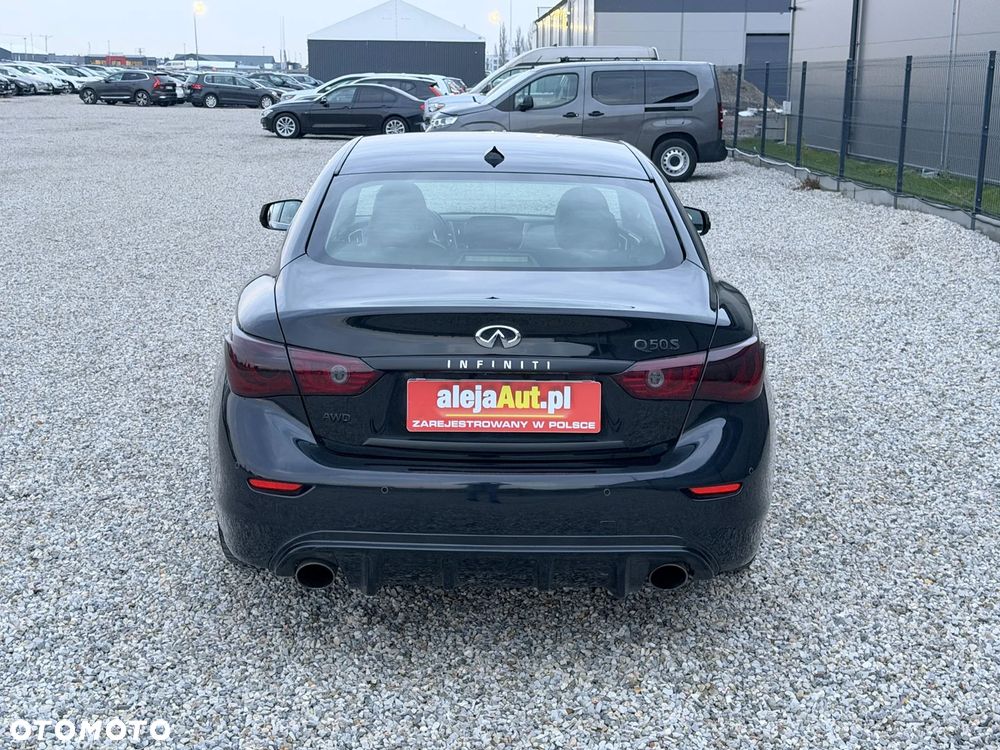 Infiniti Q50 AWD - 10