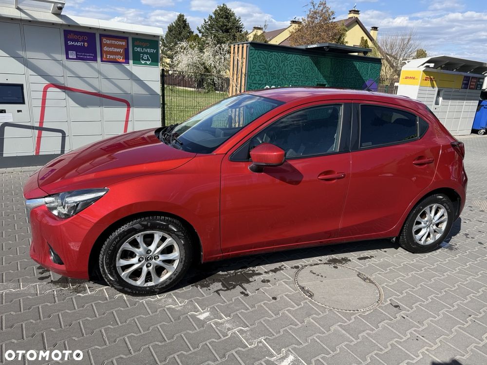 Mazda 2 - 4