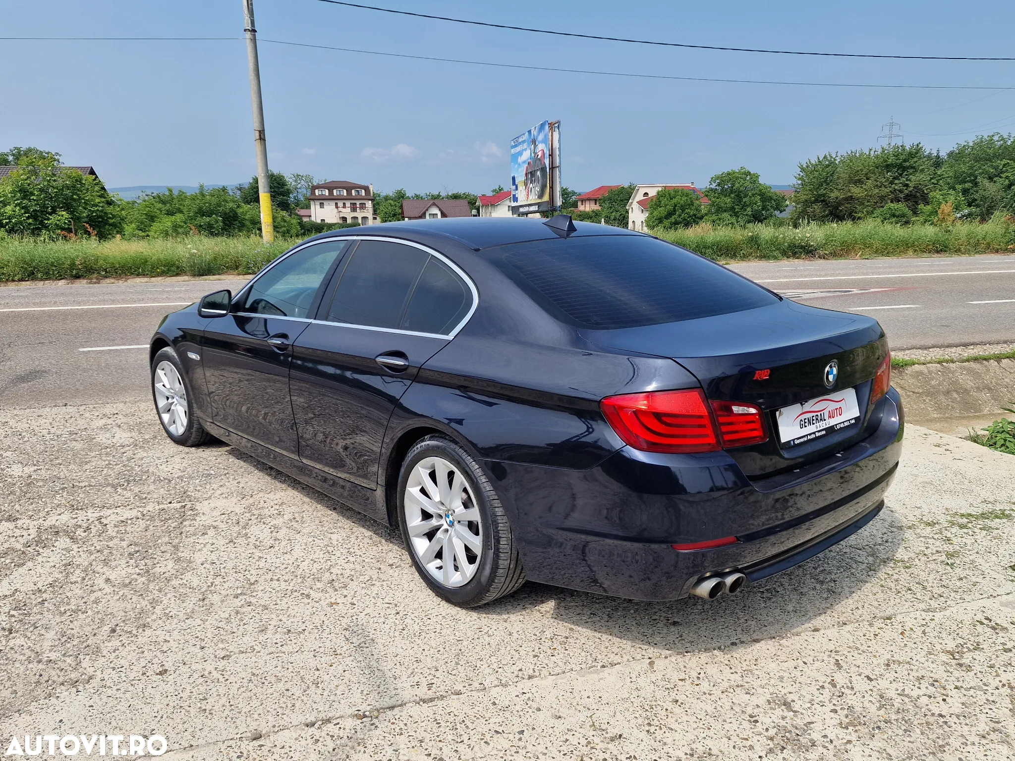 BMW Seria 5 520d - 4