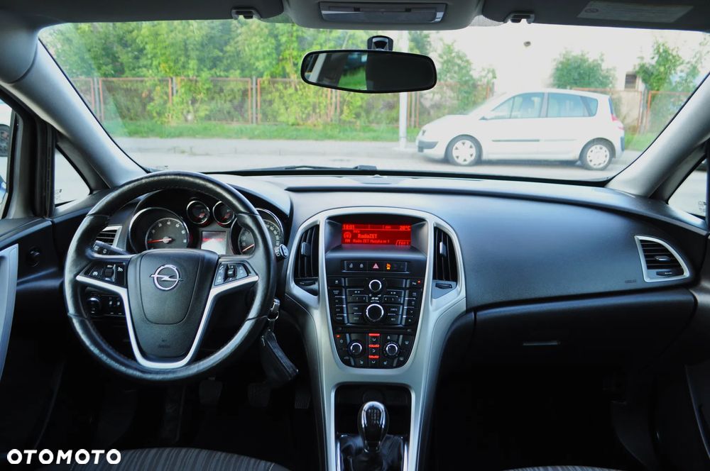 Opel Astra 1.4 Turbo Style - 12