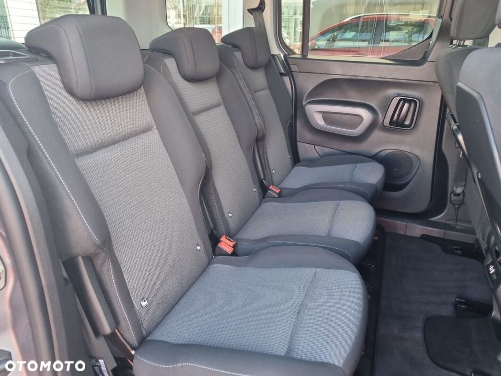 Toyota Proace City Verso 1.5 D-4D VIP - 12
