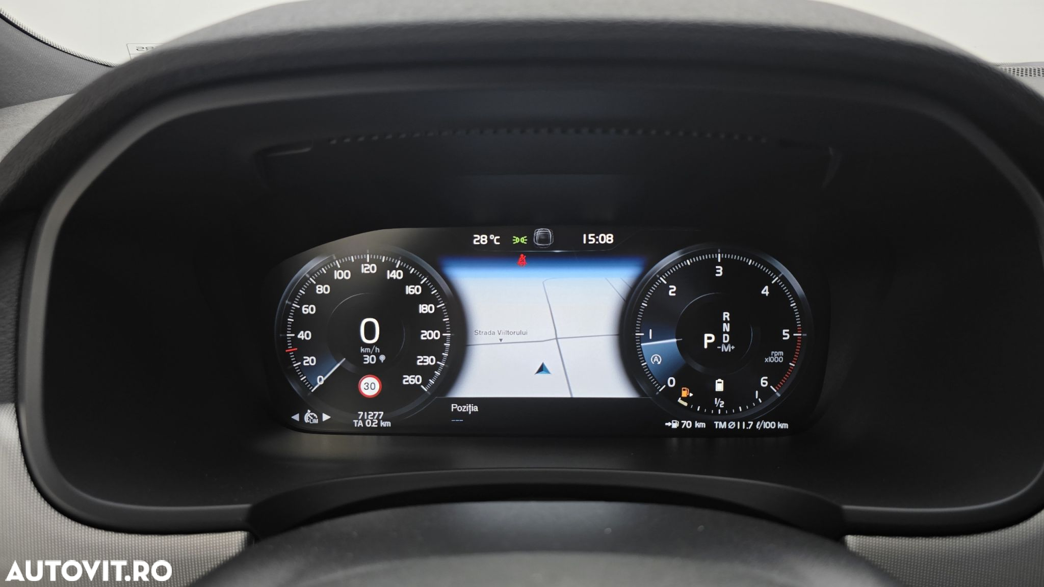 Volvo V90 - 16