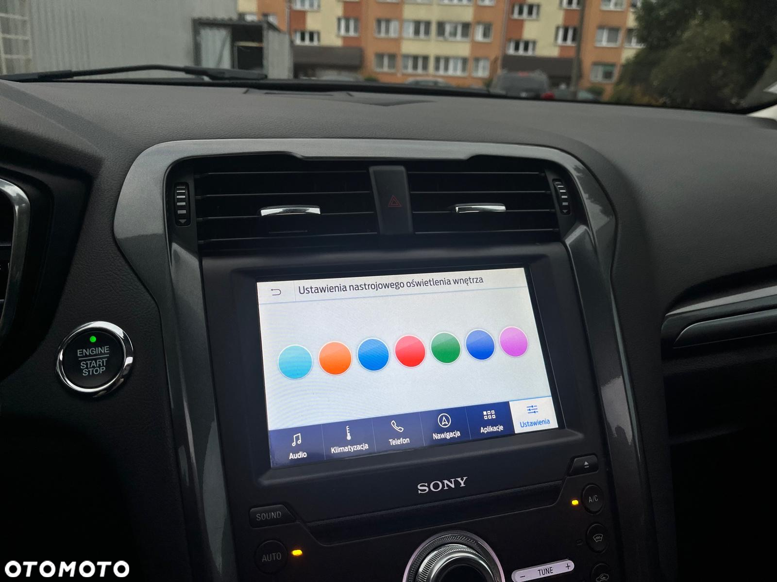 Ford Mondeo 2.0 Hybrid Titanium - 18